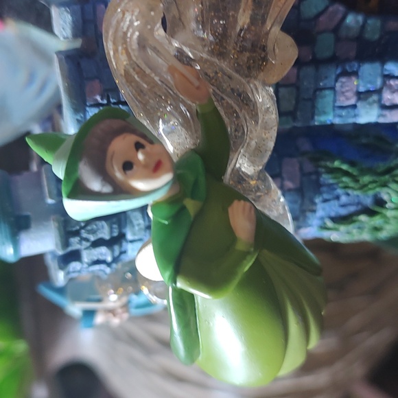 Disney Snow Globe Once Upon a Dream Music Box Sleeping Beauty - Picture 11 of 12